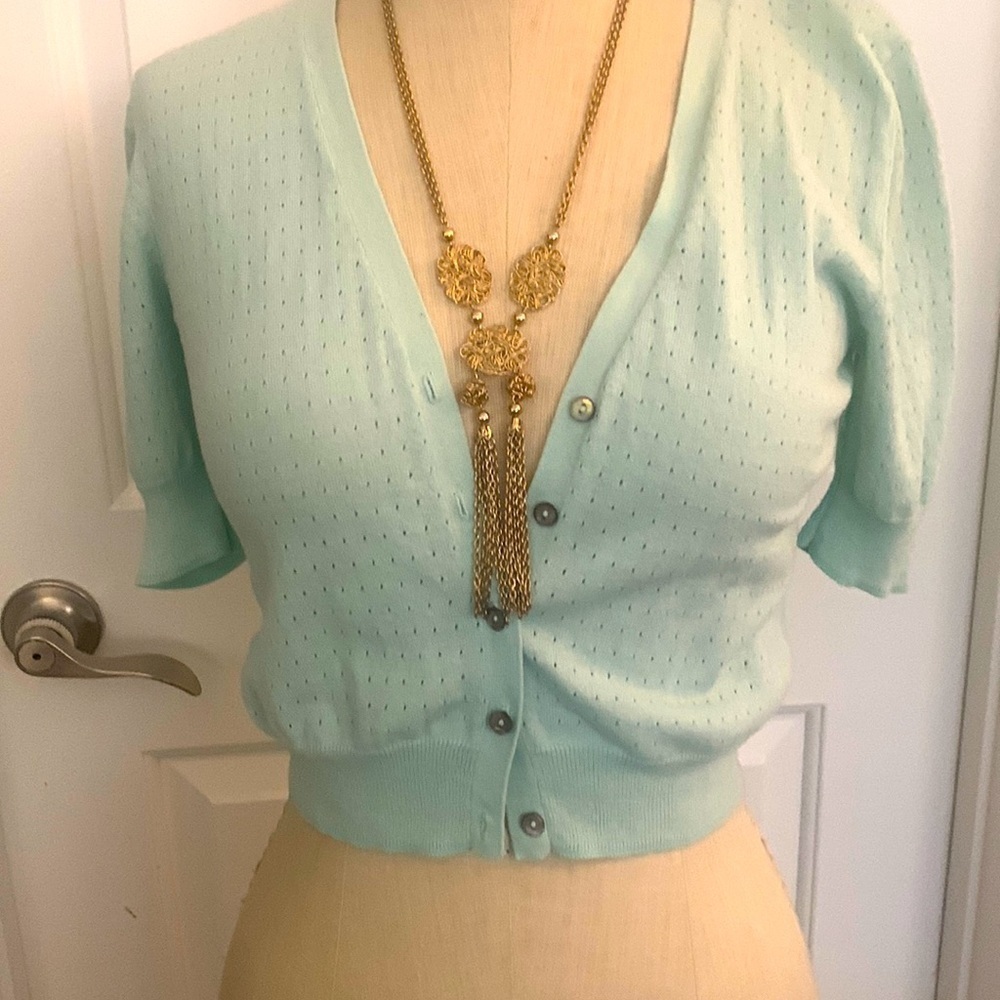 Mango~ cropped sweater top- XL but it’s tiny!